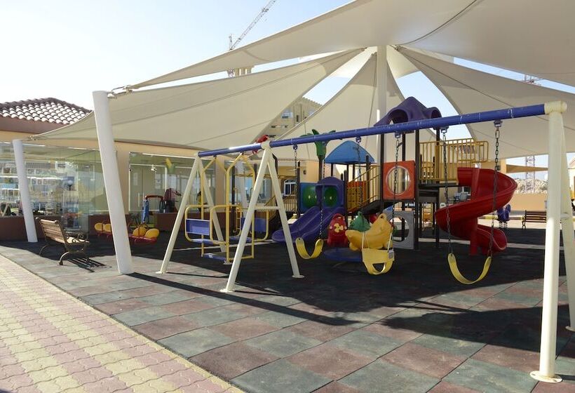 Royal Beach Hotel & Resort