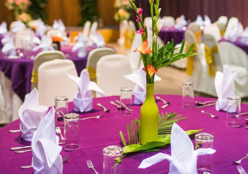 هتل Sandalay Resort