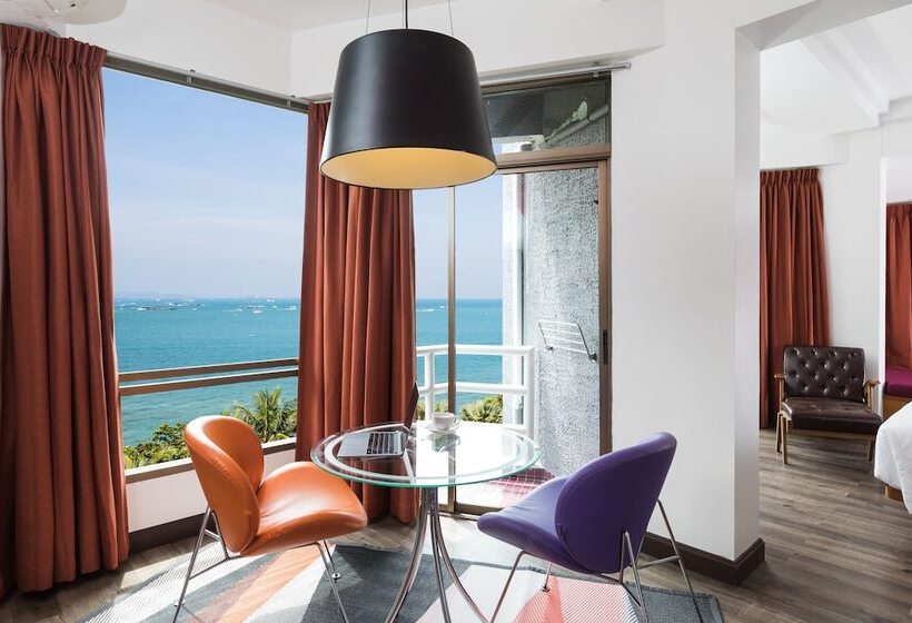 هتل Sandalay Resort