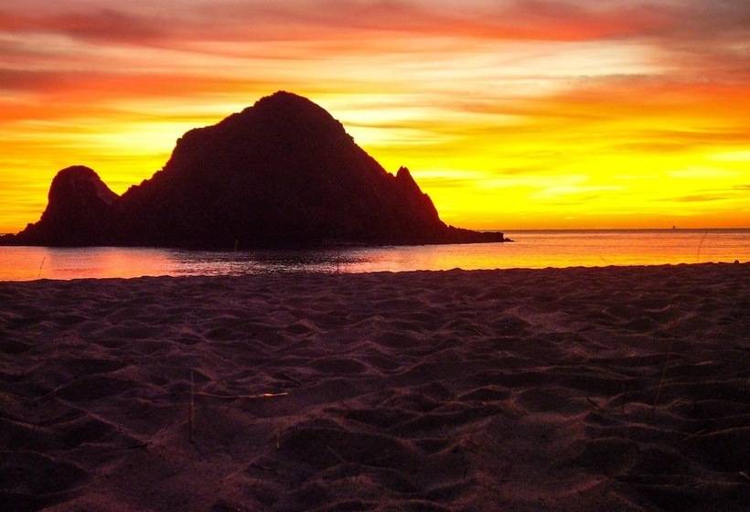 Sandy Beach Hotel & Resort