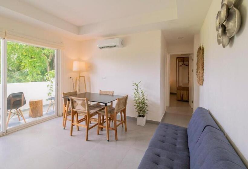 فندق Santa Teresa By The Beach