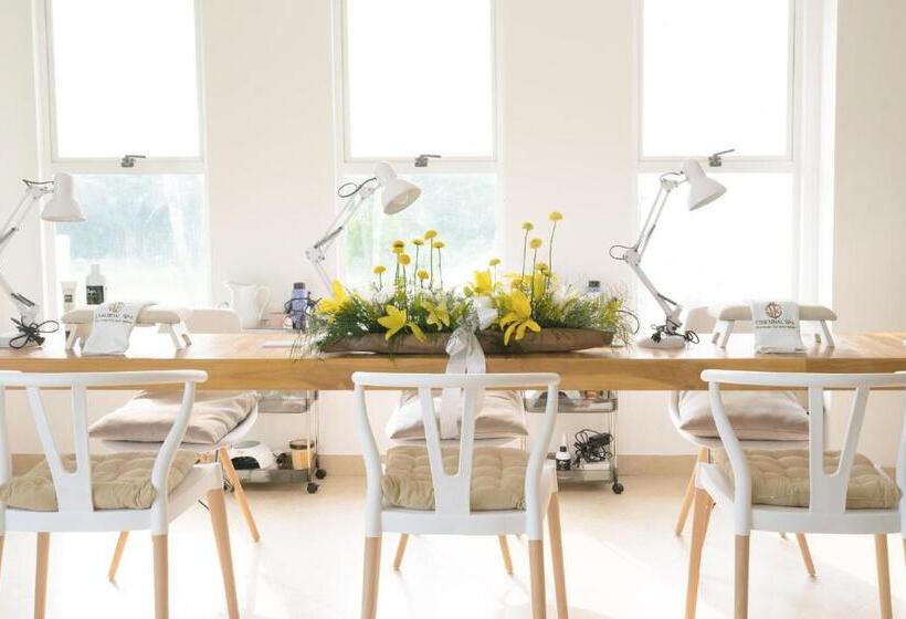 فندق Santa Teresa By The Beach