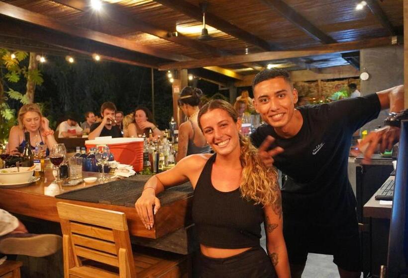 فندق Santa Teresa By The Beach