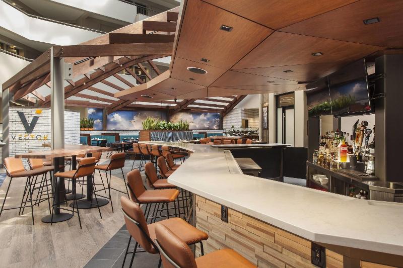 호텔 Sheraton Suites Philadelphia Airport