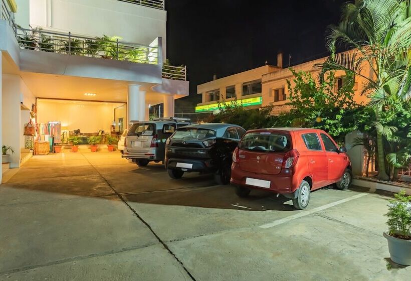 בית מלון כפרי The Pearl