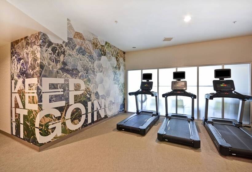 فندق Springhill Suites By Marriott Indianapolis Airport/plainfield