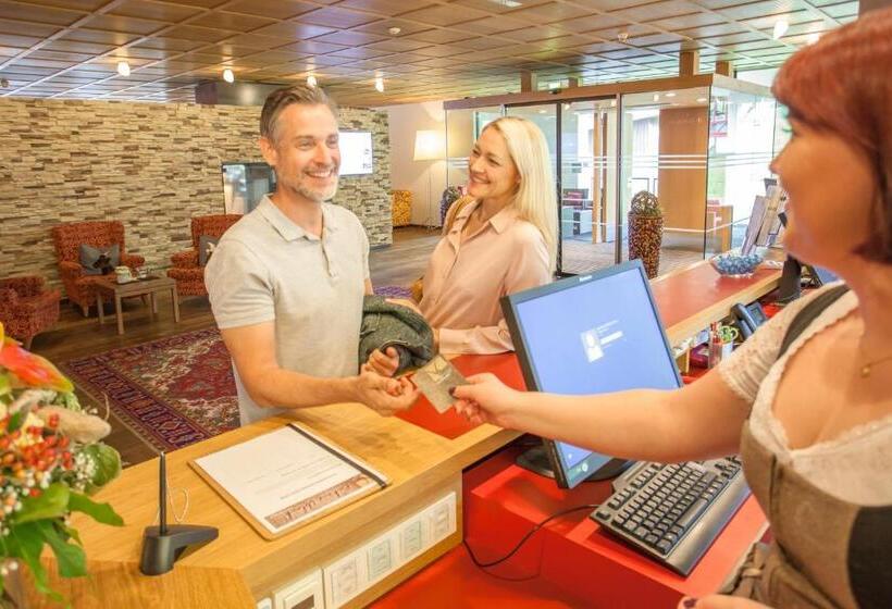 ホテル Steffisalp