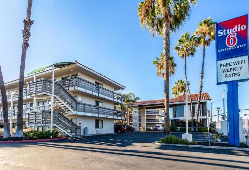فندق Studio 6 Anaheim, Ca