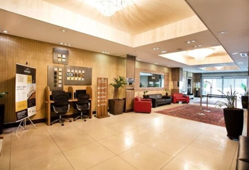 Summit Hotel Monaco