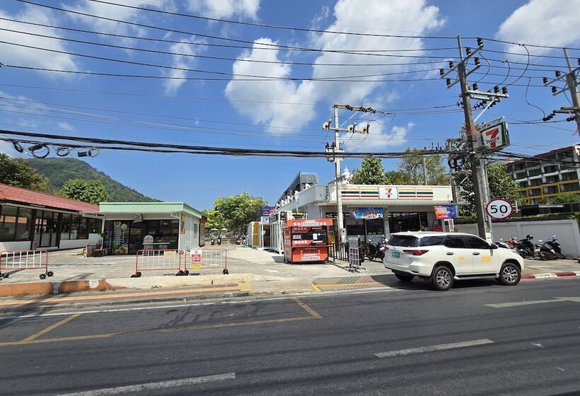 호텔 Sunset Mansion