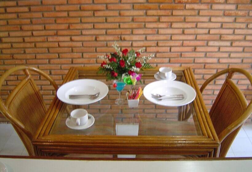 호텔 Sunset Mansion