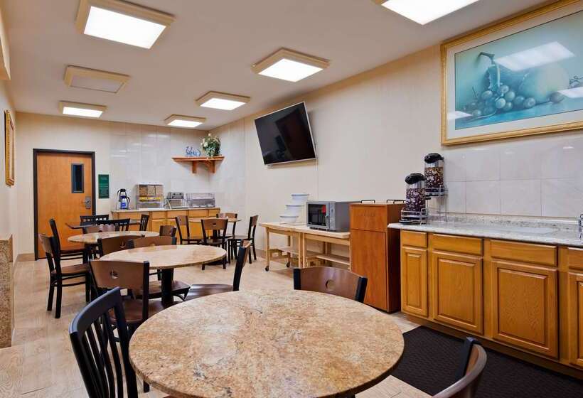 Surestay Plus Hotel By Best Western Mesquite