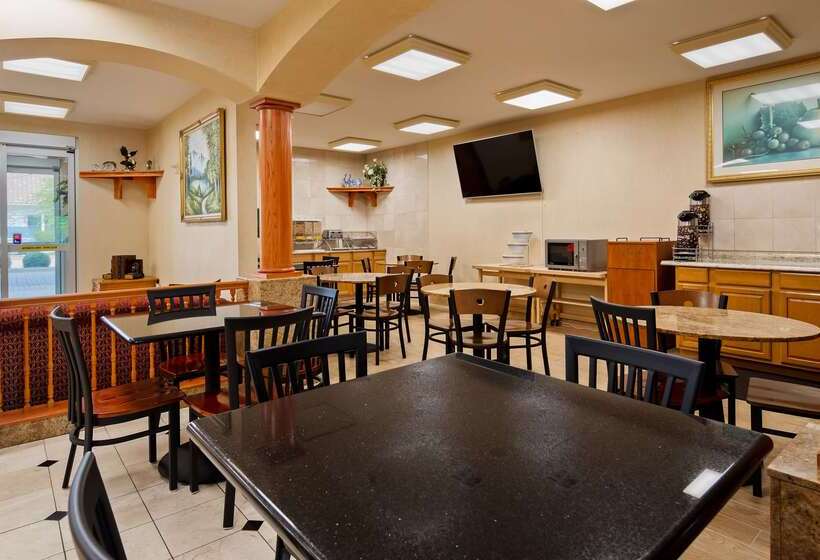 Surestay Plus Hotel By Best Western Mesquite