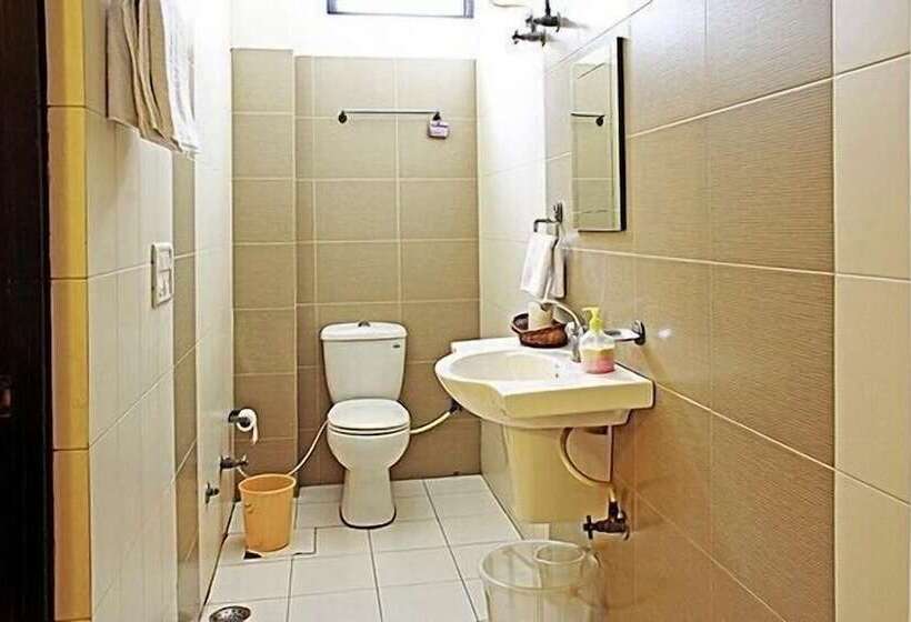 בית מלון כפרי Taj Homestay