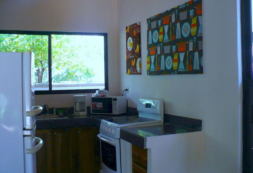 ホテル Tamarindo Blue Apartments