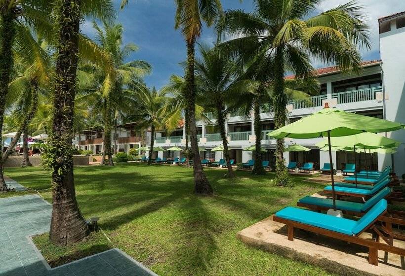 هتل The Briza Beach Resort, Khao Lak Sha Extra Plus