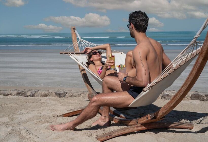 هتل The Cove Rotana Resort Ras Al Khaimah