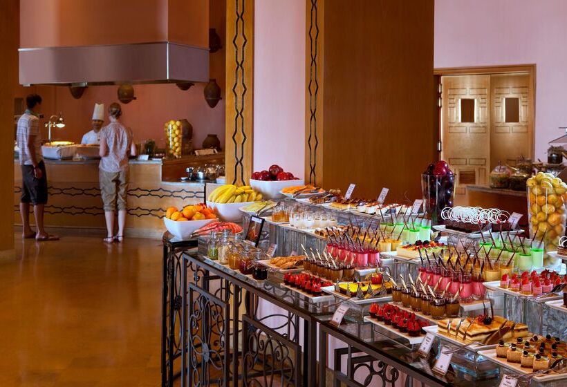 هتل The Cove Rotana Resort Ras Al Khaimah