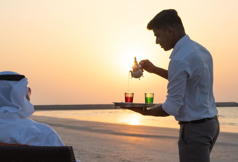 هتل The Cove Rotana Resort Ras Al Khaimah