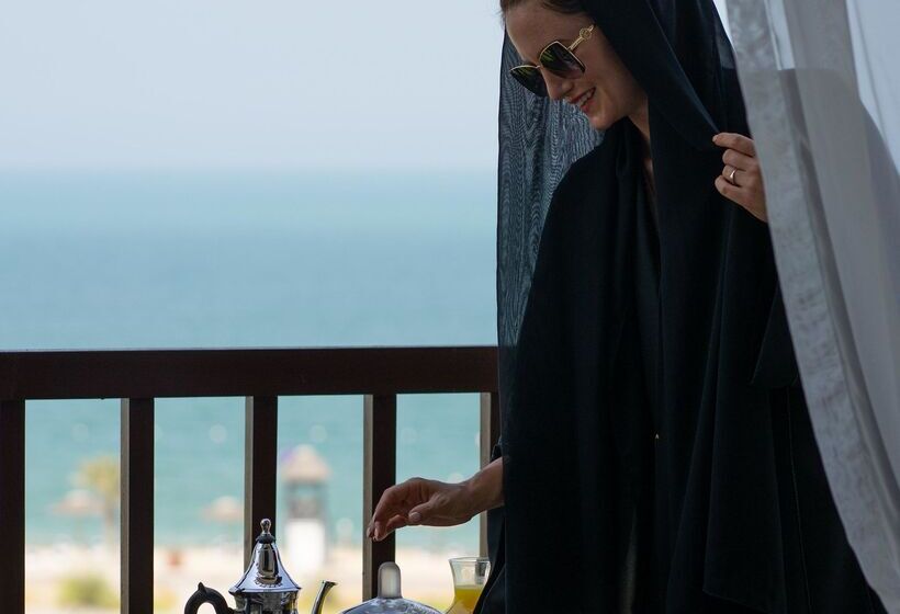 هتل The Cove Rotana Resort Ras Al Khaimah