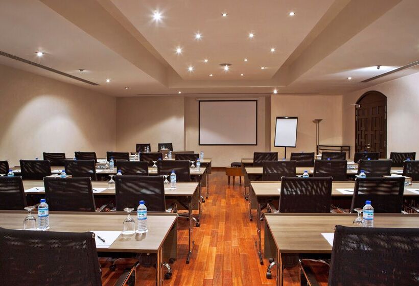 هتل The Cove Rotana Resort Ras Al Khaimah