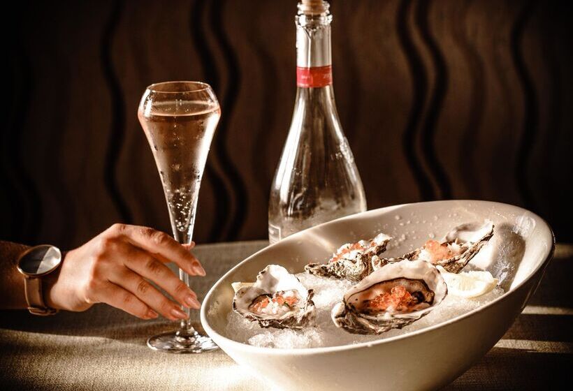 هتل The Cove Rotana Resort Ras Al Khaimah