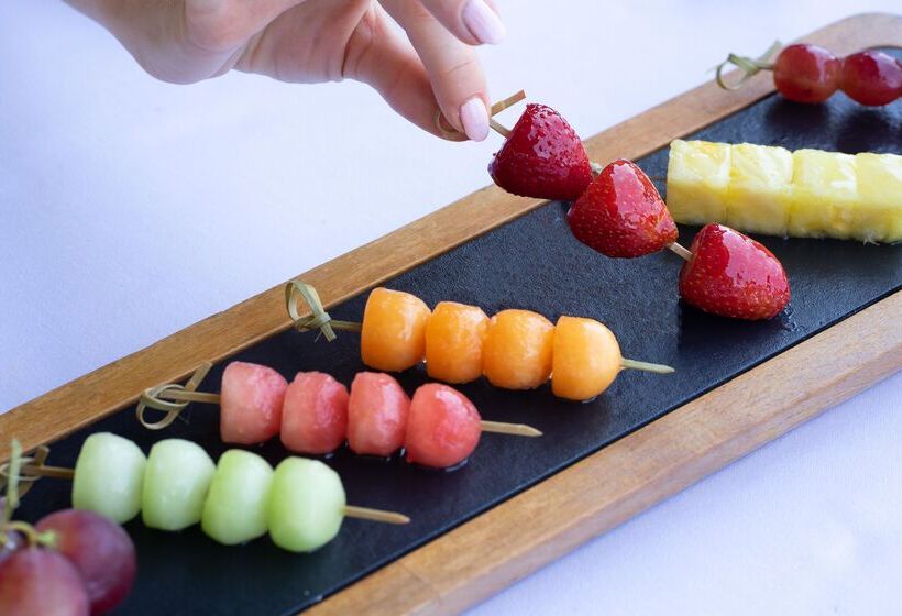 هتل The Cove Rotana Resort Ras Al Khaimah