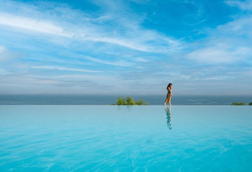 هتل The Cove Rotana Resort Ras Al Khaimah