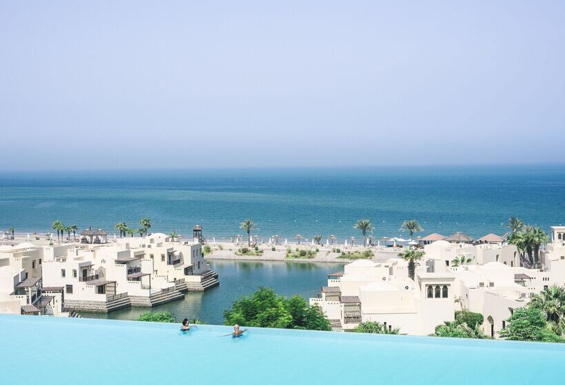 هتل The Cove Rotana Resort Ras Al Khaimah