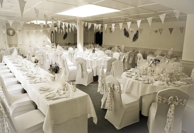 Hotel The Grange At Oborne