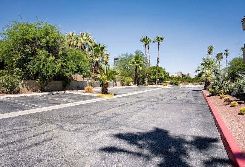 Отель The Infusion Beach Club