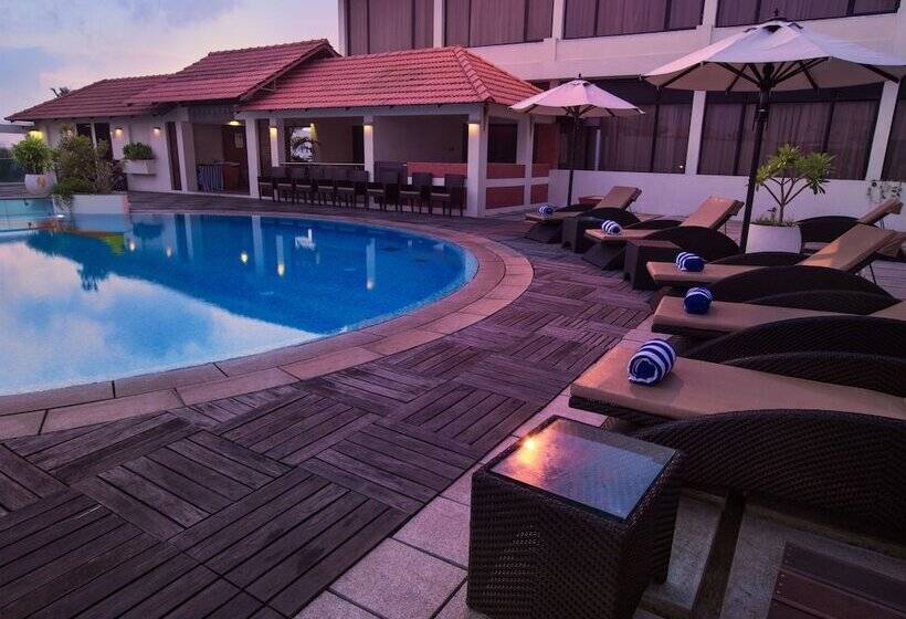 בית מלון כפרי The Sunway Manor