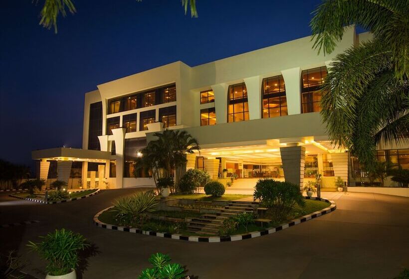 בית מלון כפרי The Sunway Manor