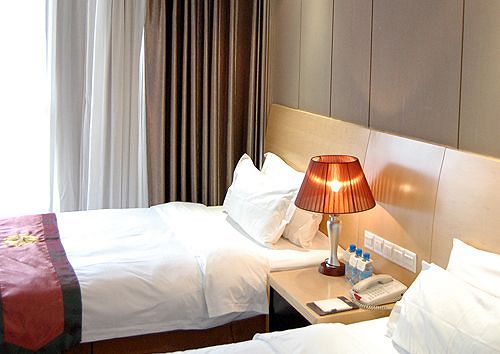 ホテル Titan Times