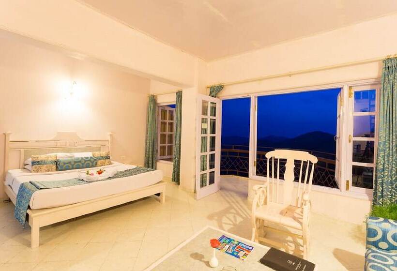 هتل Toshali Royal View Resort