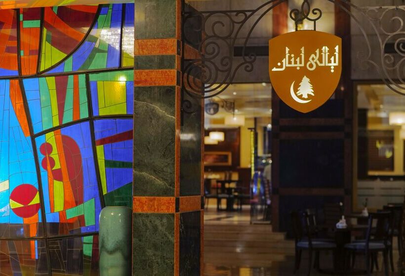 هتل Triumph Plaza