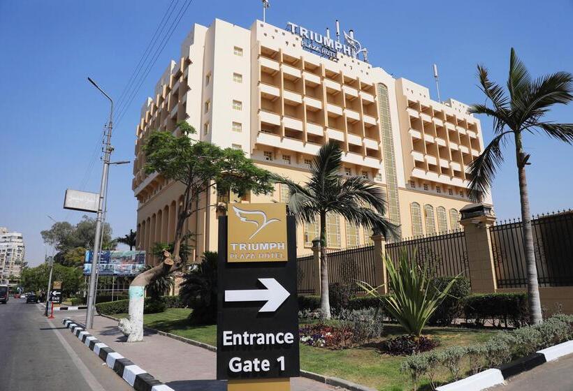 هتل Triumph Plaza