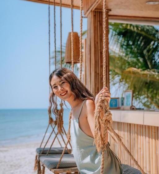 Отель Vayna Boutique Koh Chang