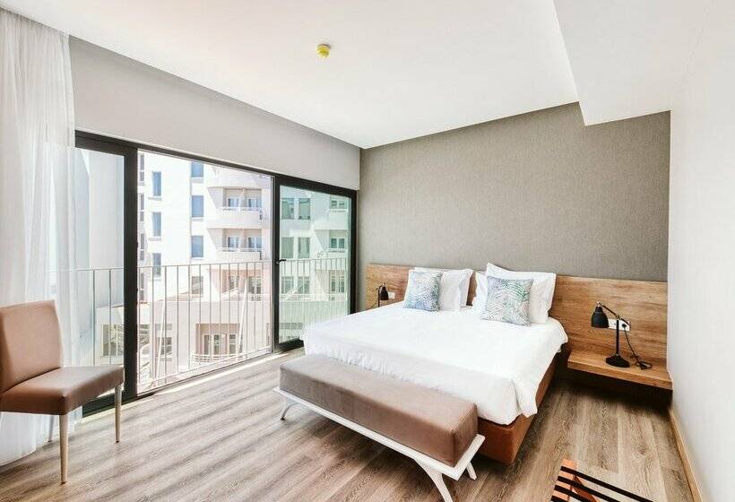 هتل Vila Baleira Funchal