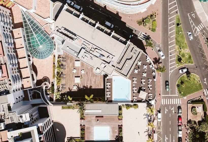 هتل Vila Baleira Funchal