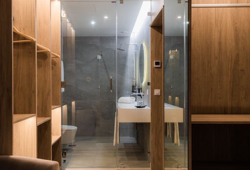 هتل Vila Baleira Funchal