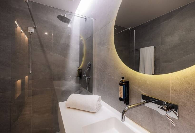 هتل Vila Baleira Funchal