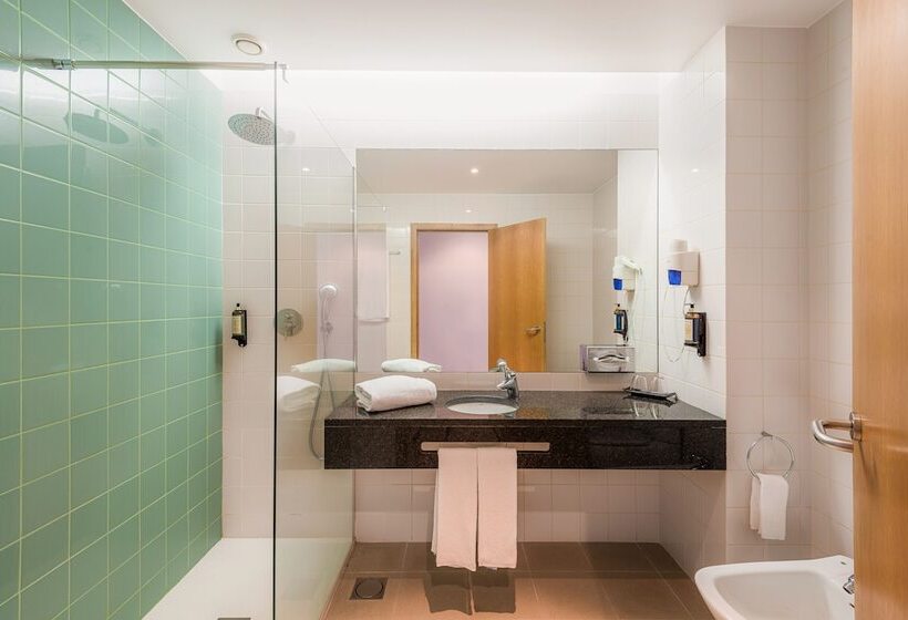 هتل Vila Baleira Funchal