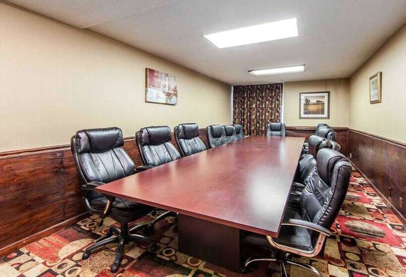 فندق Wingate By Wyndham Marietta Conference Center