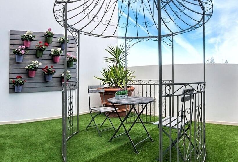 Mareta Beach Boutique Bed & Breakfast