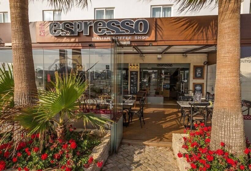 Mareta Beach Boutique Bed & Breakfast