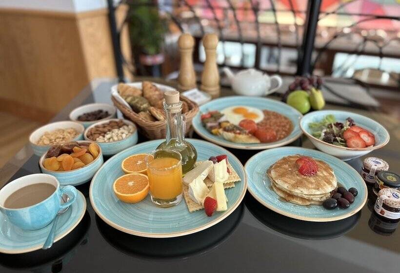 Nuran Marina Serviced Residences