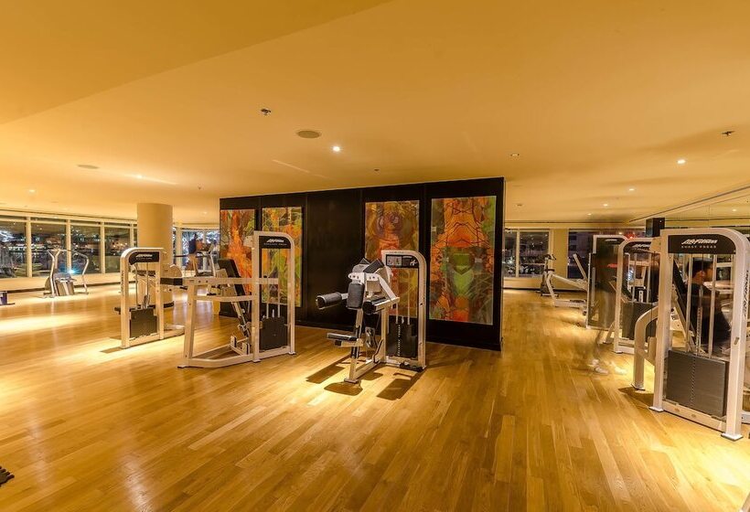 Nuran Marina Serviced Residences