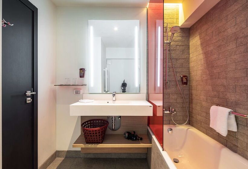 Park Inn By Radisson Bucharest Hotel & Residence