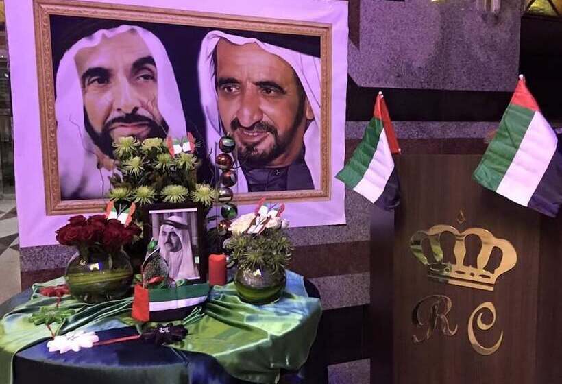 Royal Crown Hotel & Suites